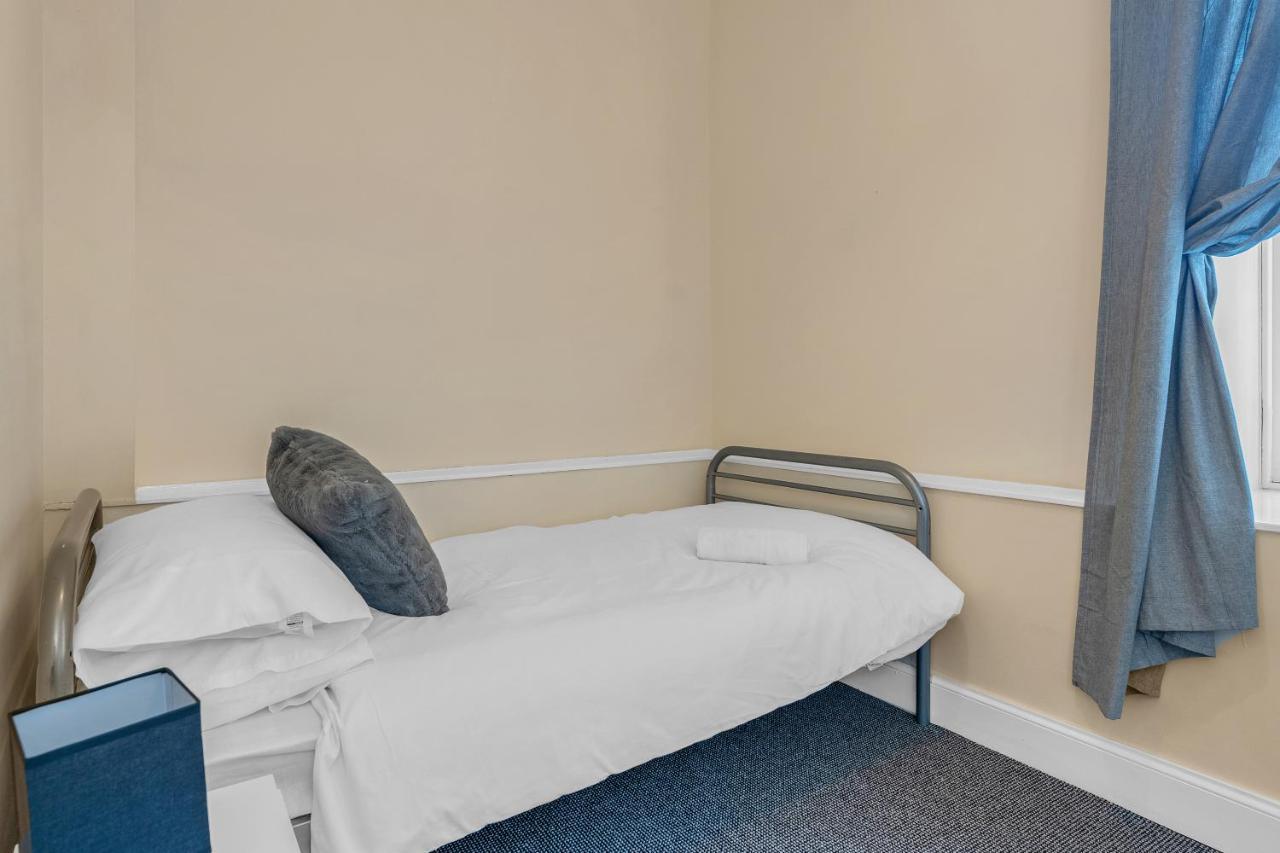 Edinburgh City Centre Jasmine Apartment -Sleeps 7 Екстериор снимка