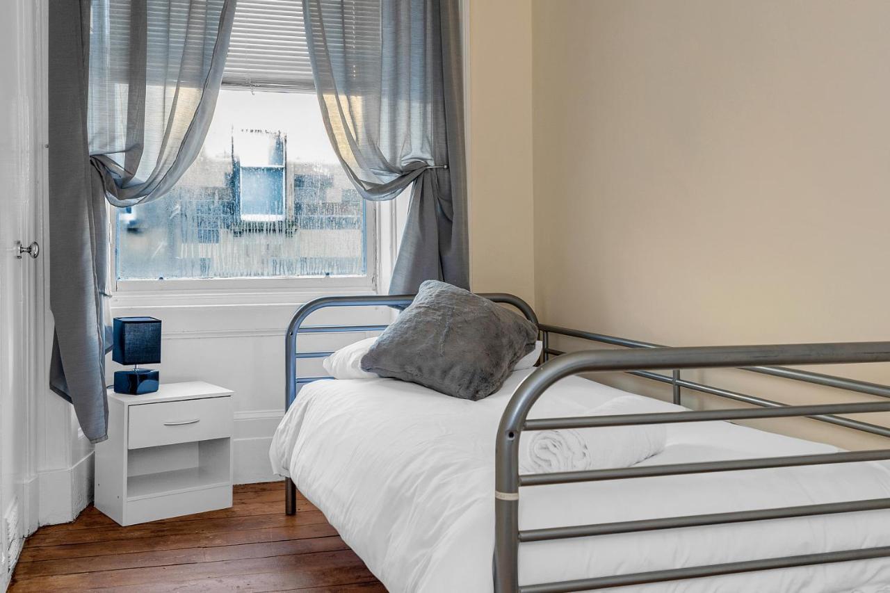 Edinburgh City Centre Jasmine Apartment -Sleeps 7 Екстериор снимка