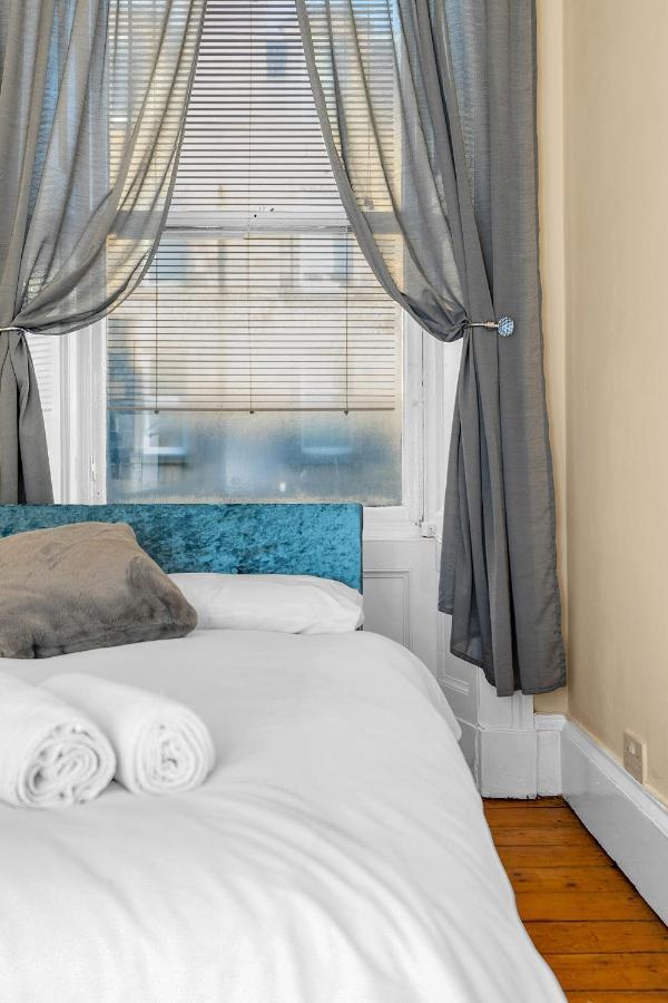 Edinburgh City Centre Jasmine Apartment -Sleeps 7 Екстериор снимка
